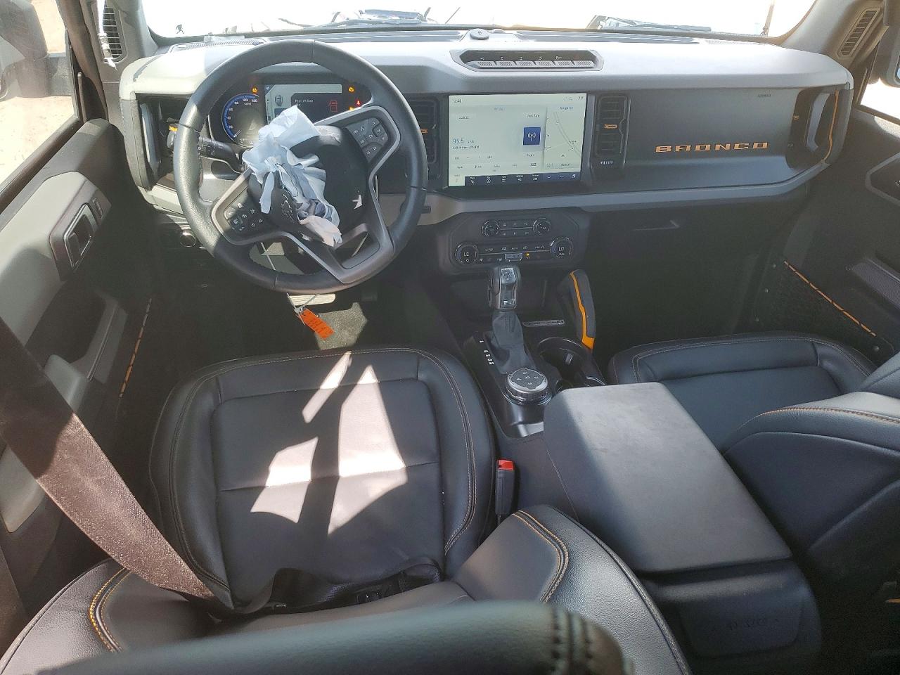 2023 FORD BRONCO BASE photo 8