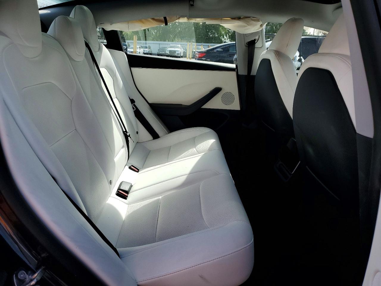 2024 TESLA MODEL 3 photo 19