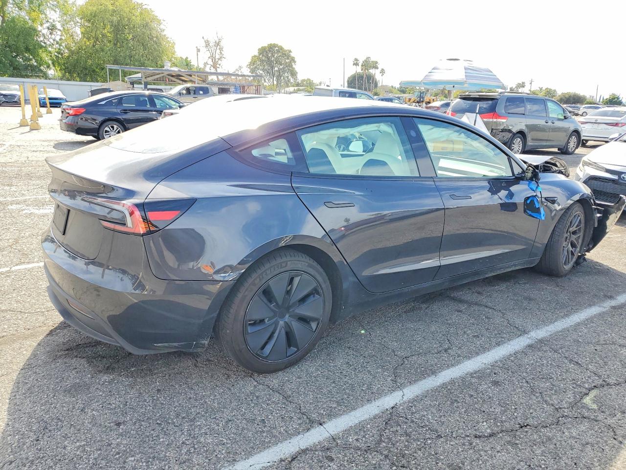 2024 TESLA MODEL 3 photo 5