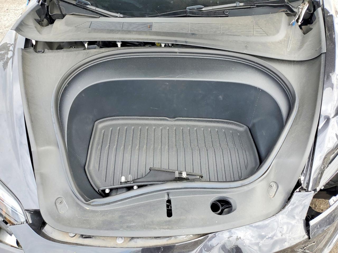 2024 TESLA MODEL 3 photo 21