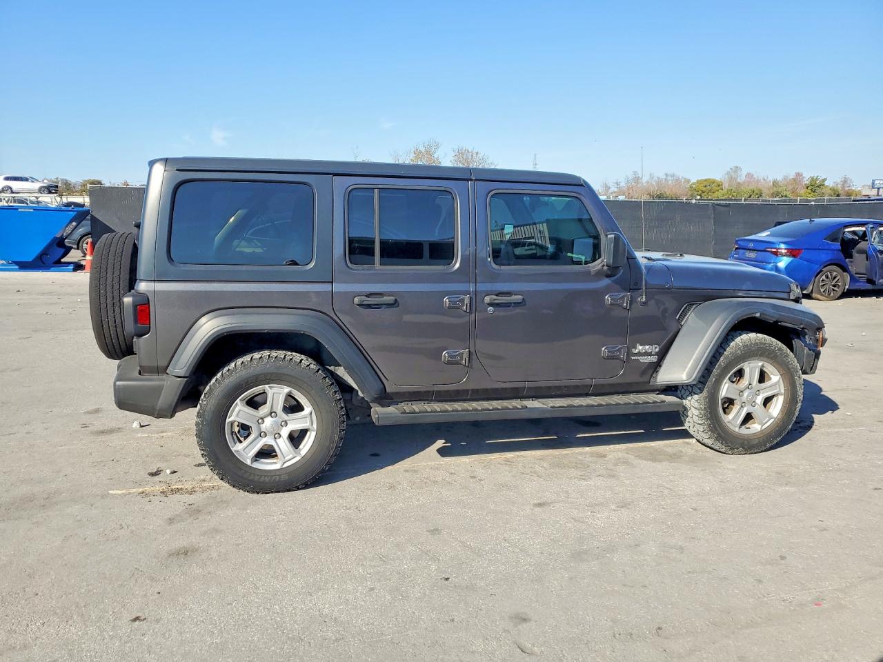 2019 JEEP WRANGLER UNLIMITED SPORT photo 3