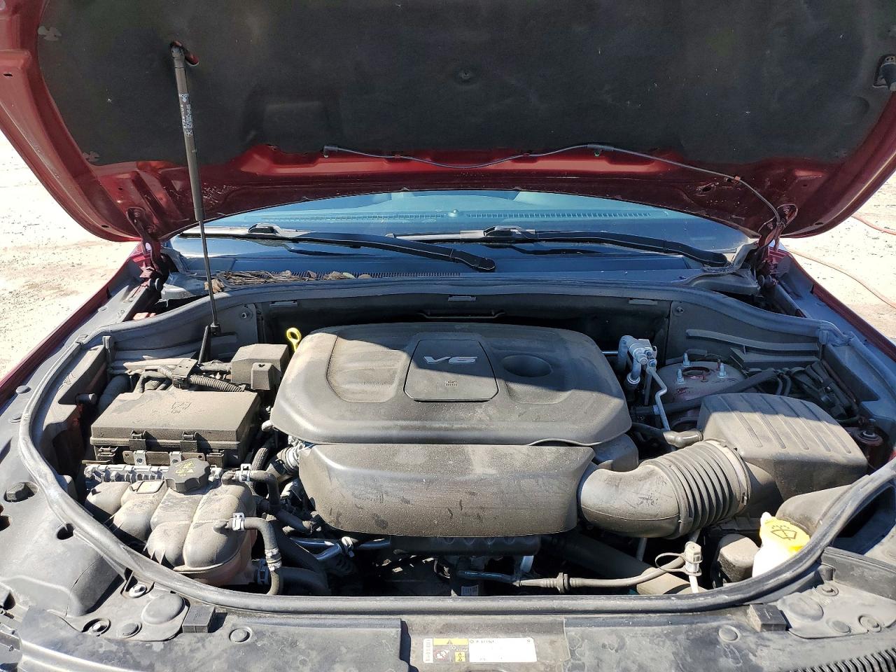 2019 JEEP GRAND CHEROKEE LAREDO photo 12