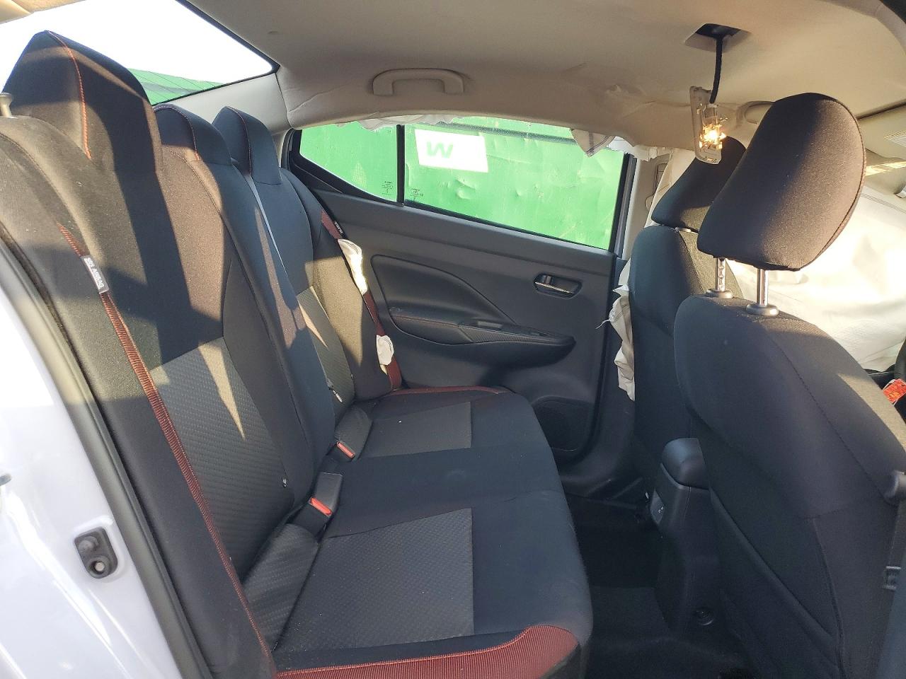 2025 NISSAN VERSA SR photo 19