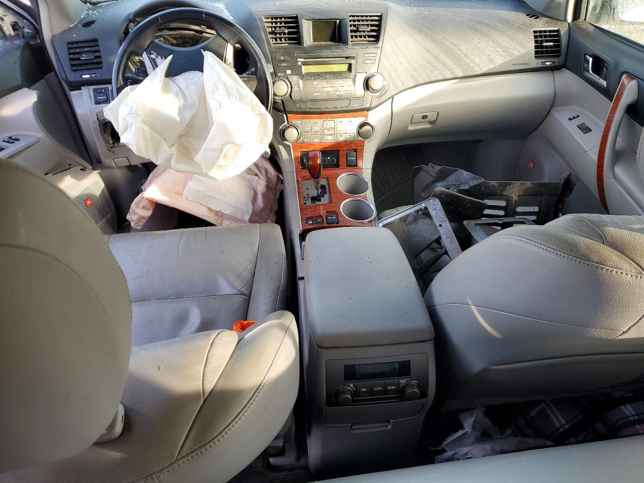 2008 TOYOTA HIGHLANDER LIMITED photo 8