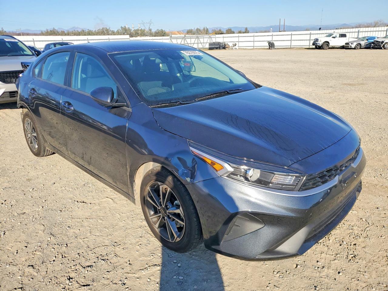 2024 KIA FORTE LXS photo 4