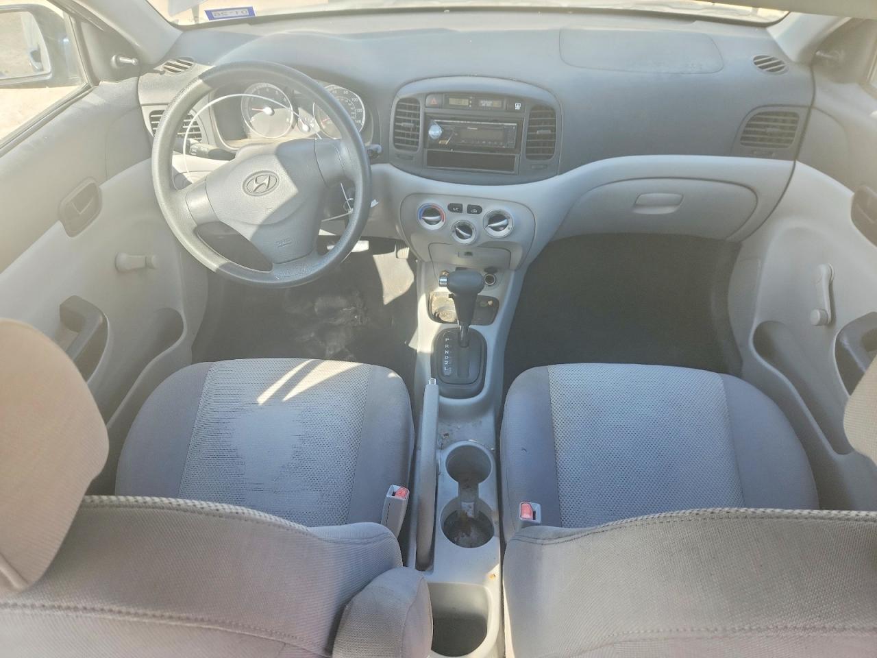 2009 HYUNDAI ACCENT GLS photo 22