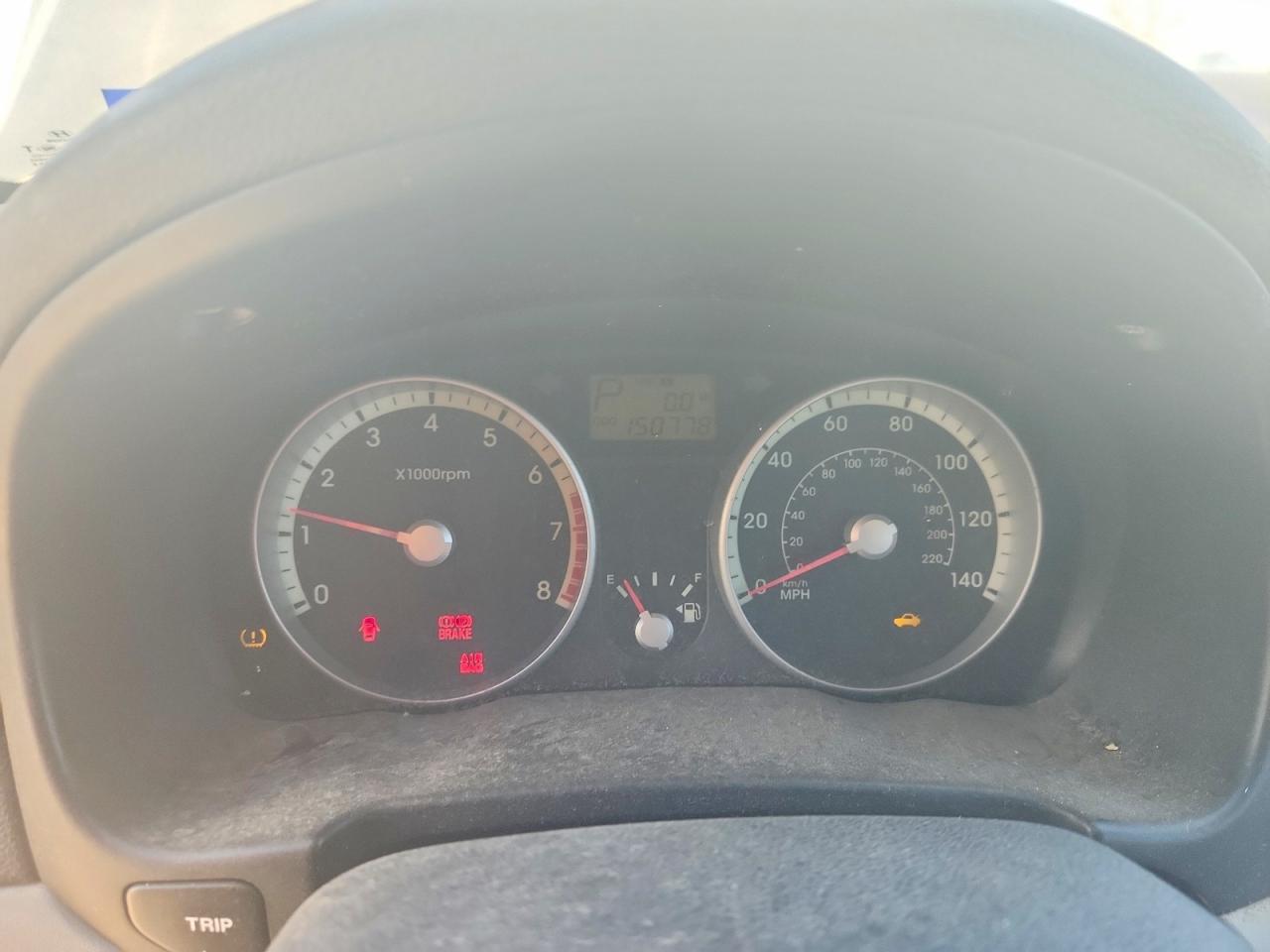2009 HYUNDAI ACCENT GLS photo 25
