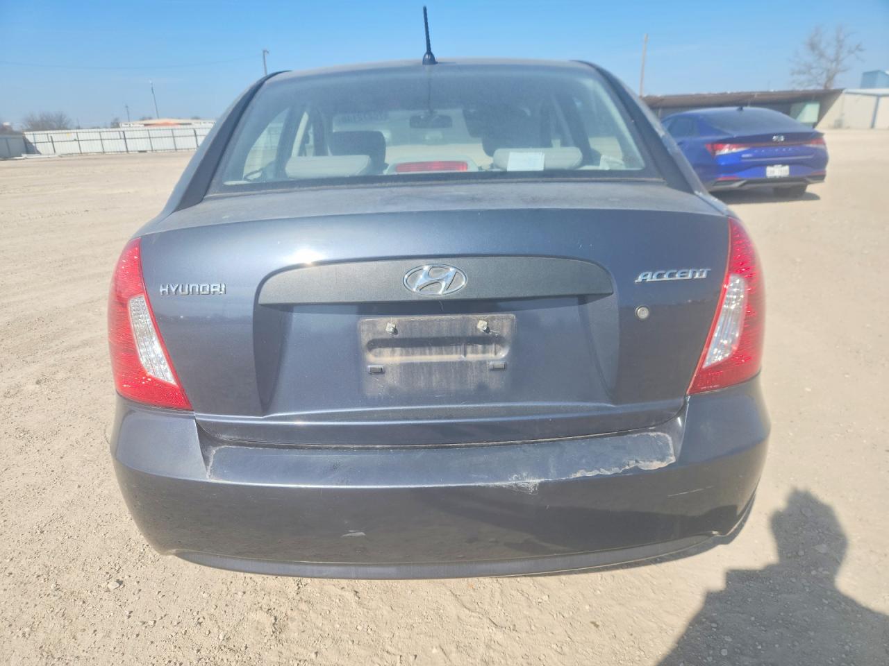 2009 HYUNDAI ACCENT GLS photo 16