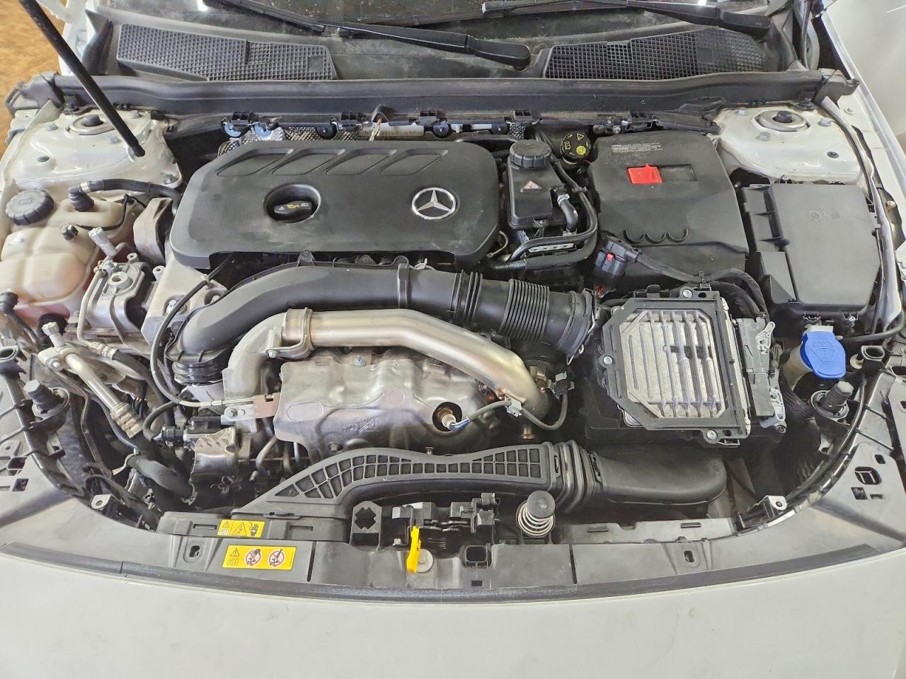 2024 MERCEDES-BENZ CLA 250 4MATIC photo 11