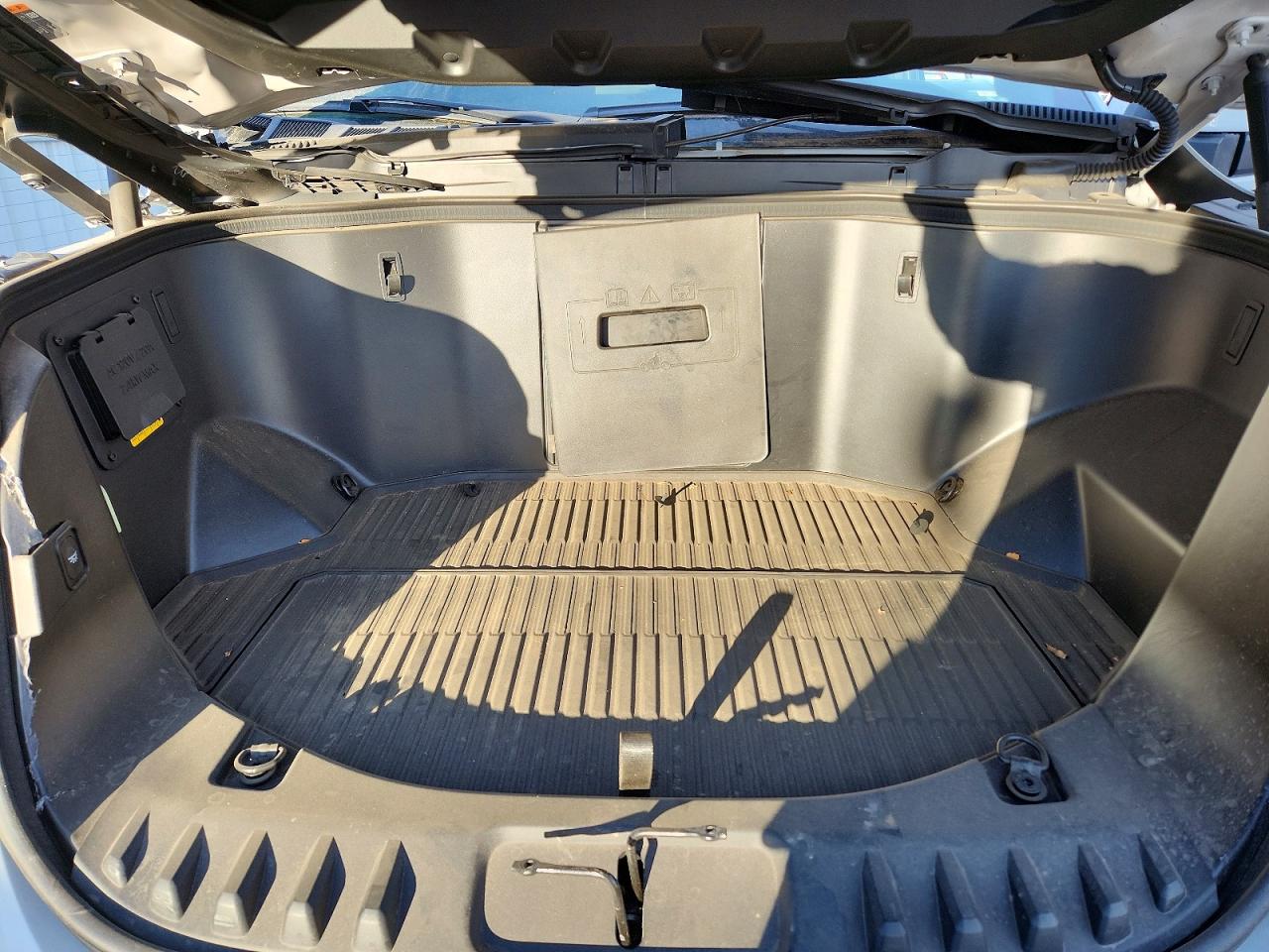 2023 FORD F150 LIGHTNING PRO photo 11