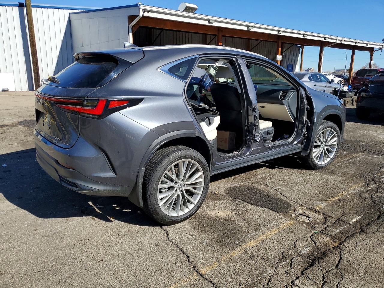 2025 LEXUS NX 350H BASE photo 3