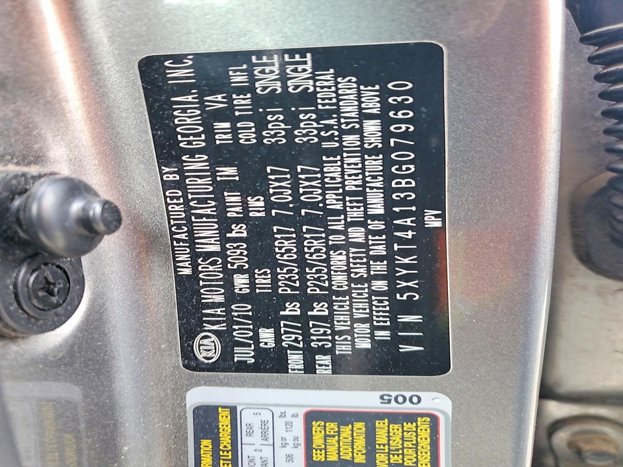 2011 KIA SORENTO LX photo 25