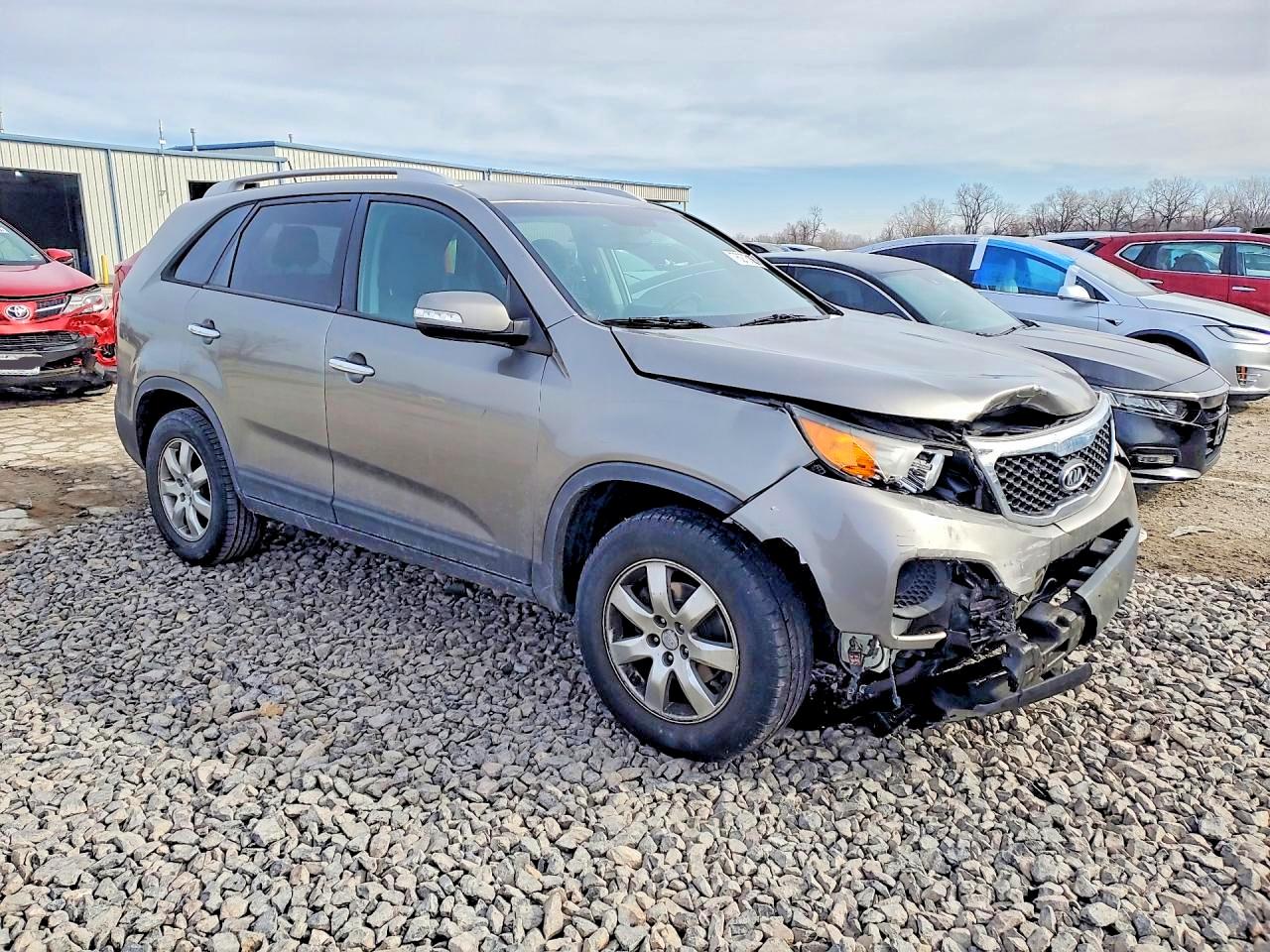 2011 KIA SORENTO LX photo 7