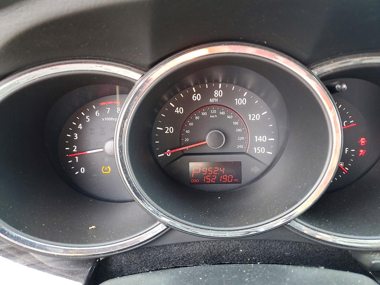 2011 KIA SORENTO LX photo 17