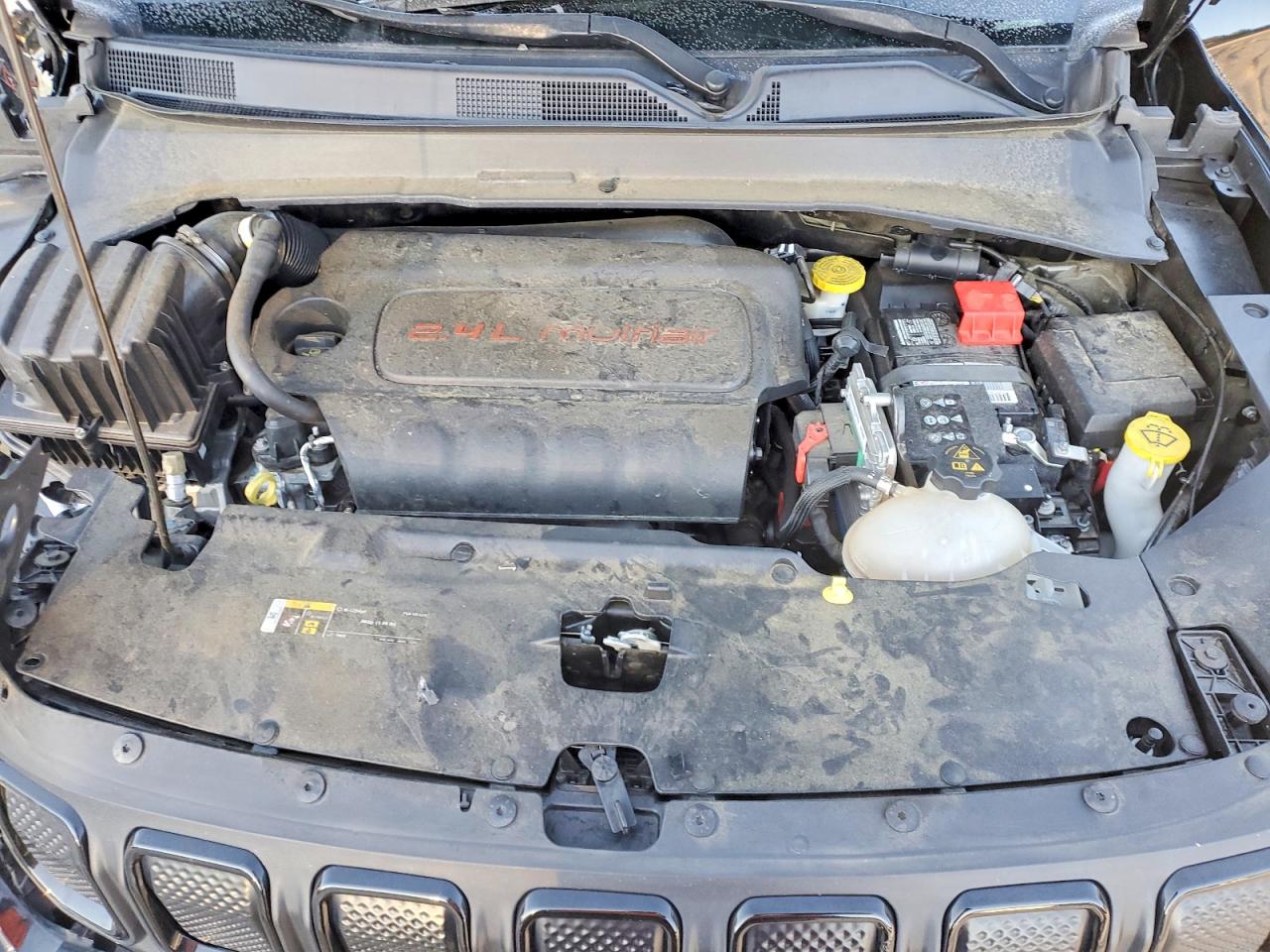 2022 JEEP COMPASS LATITUDE photo 12