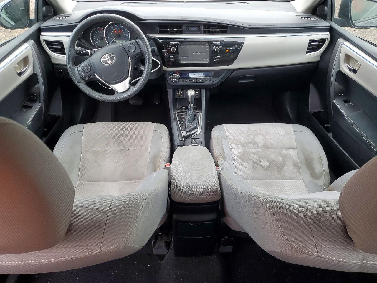 2015 TOYOTA COROLLA L photo 8