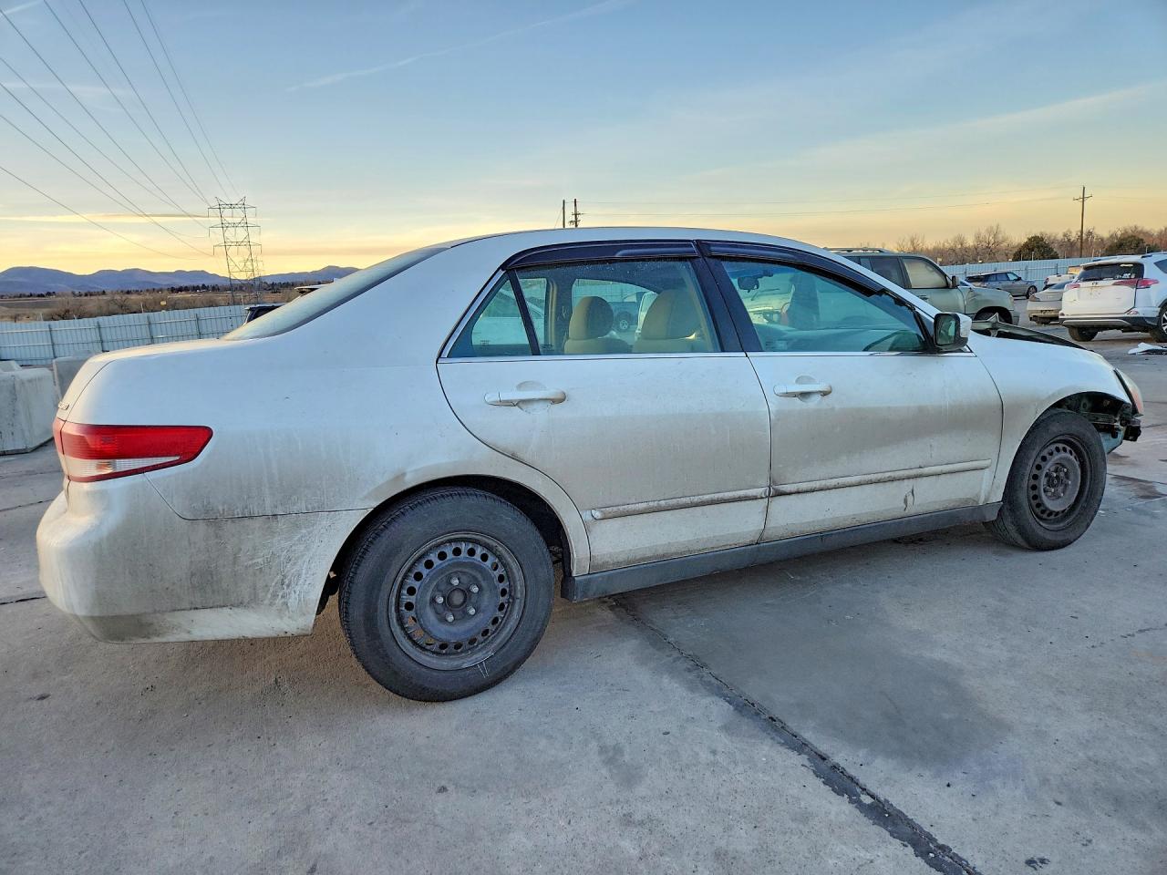 2004 HONDA ACCORD LX photo 5