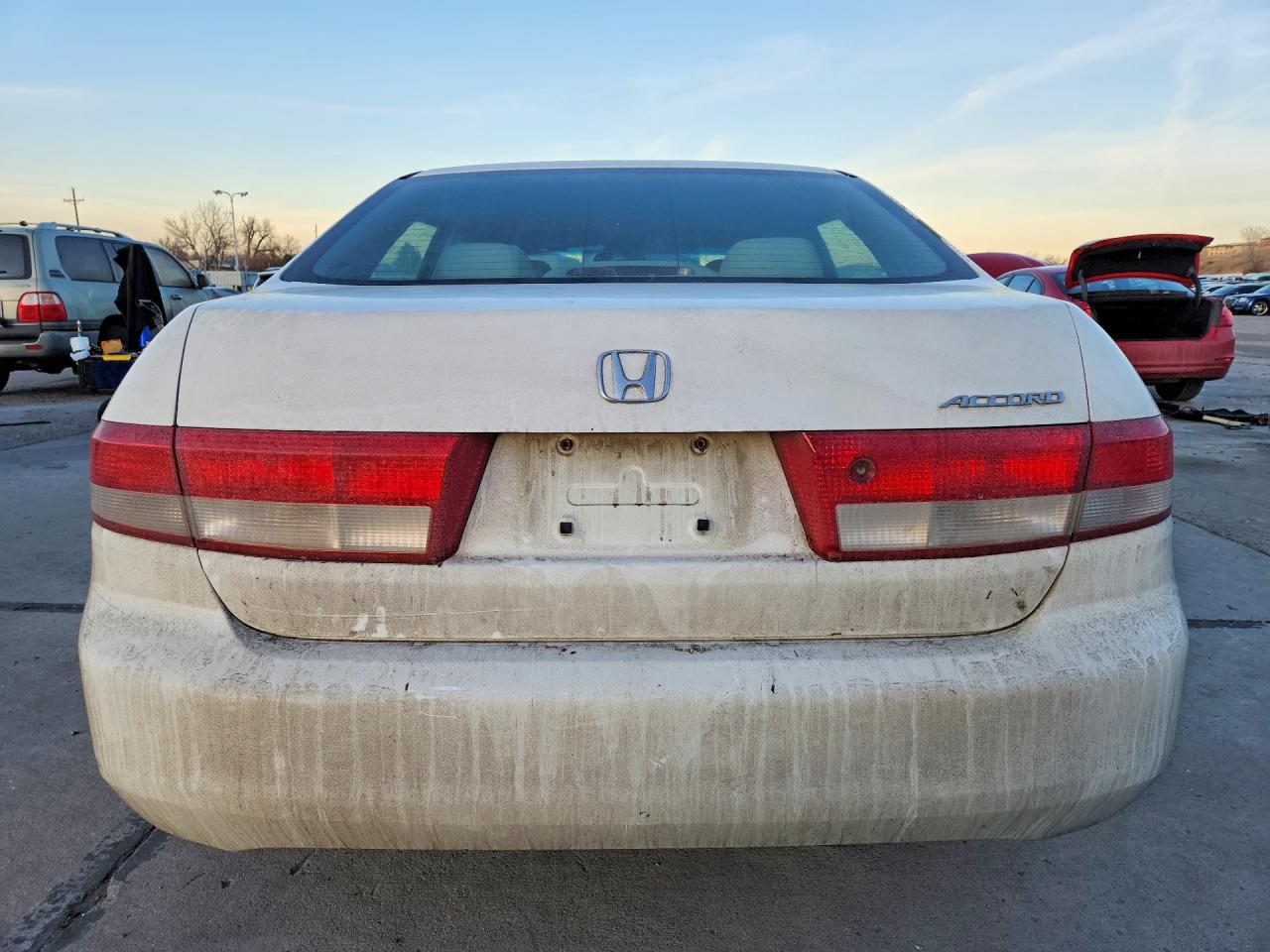 2004 HONDA ACCORD LX photo 11