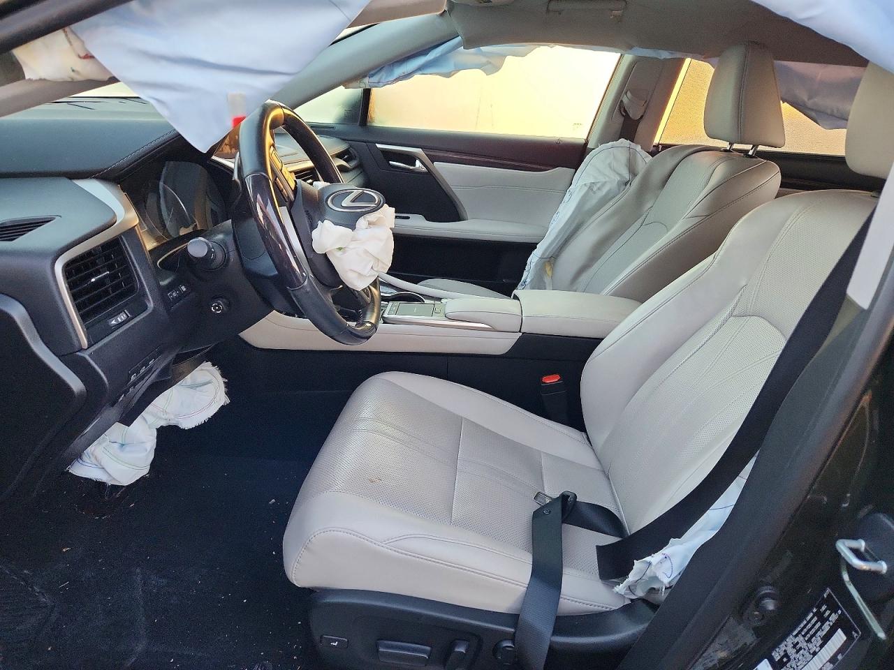 2021 LEXUS RX photo 13