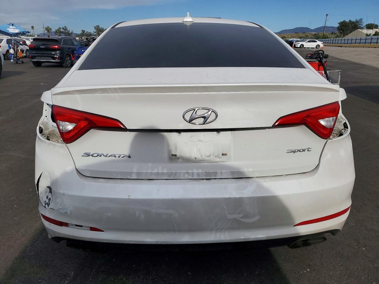 2017 HYUNDAI SONATA SPORT photo 6