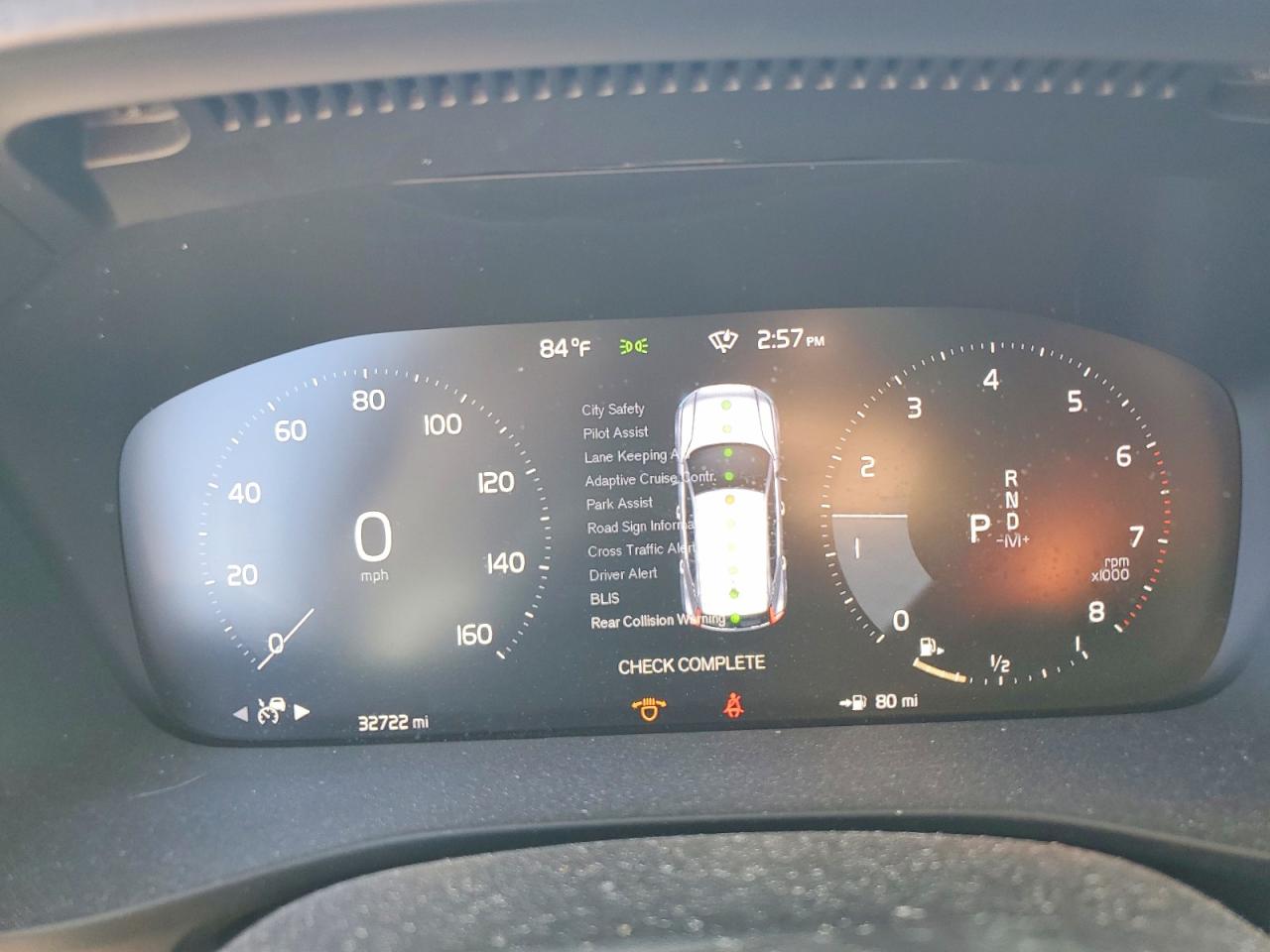 2020 VOLVO XC40 T5 MOMENTUM photo 9