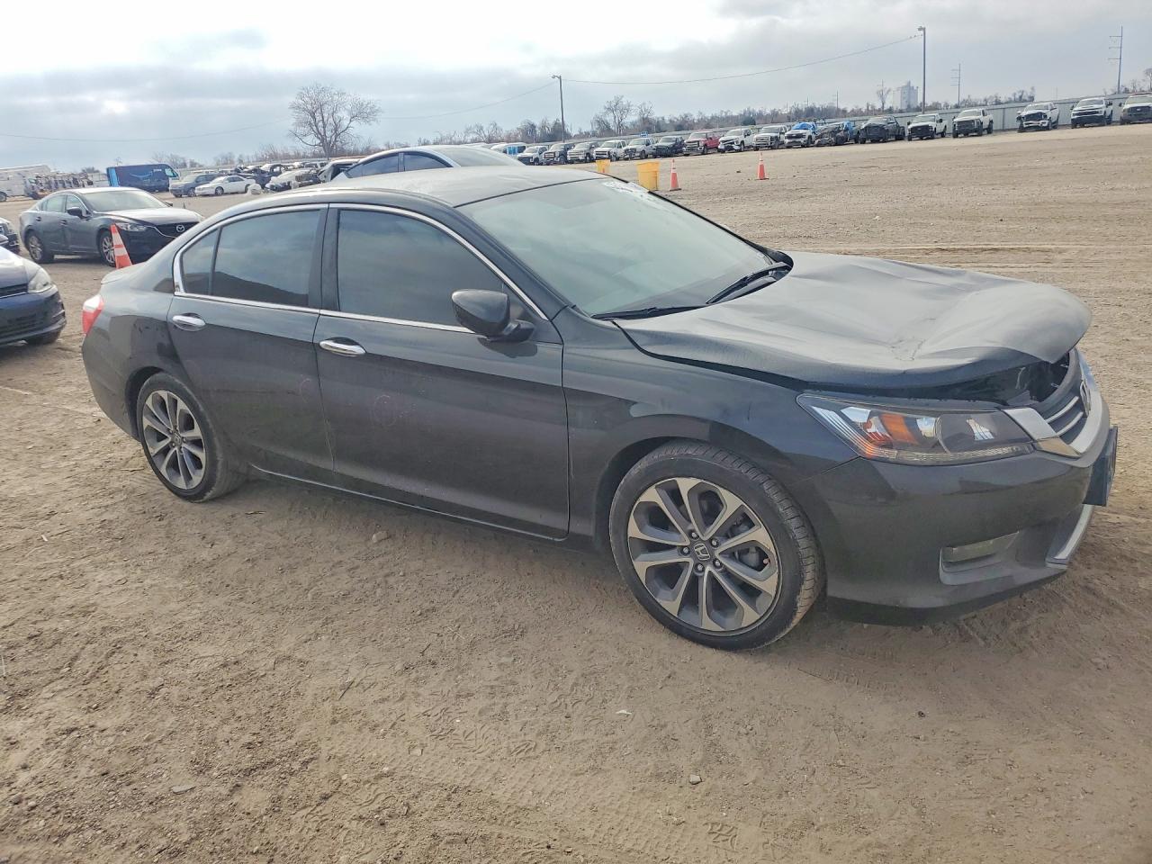2015 HONDA ACCORD SPORT photo 4