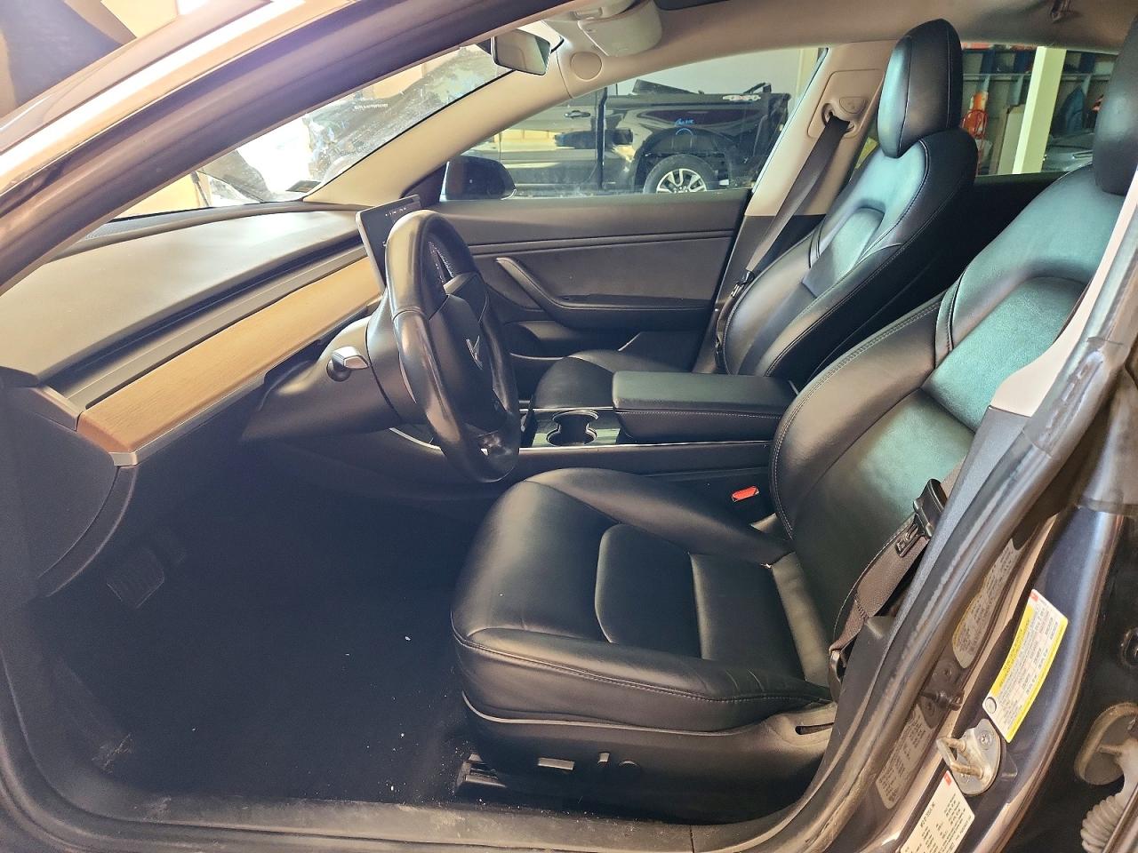 2018 TESLA MODEL 3 photo 7
