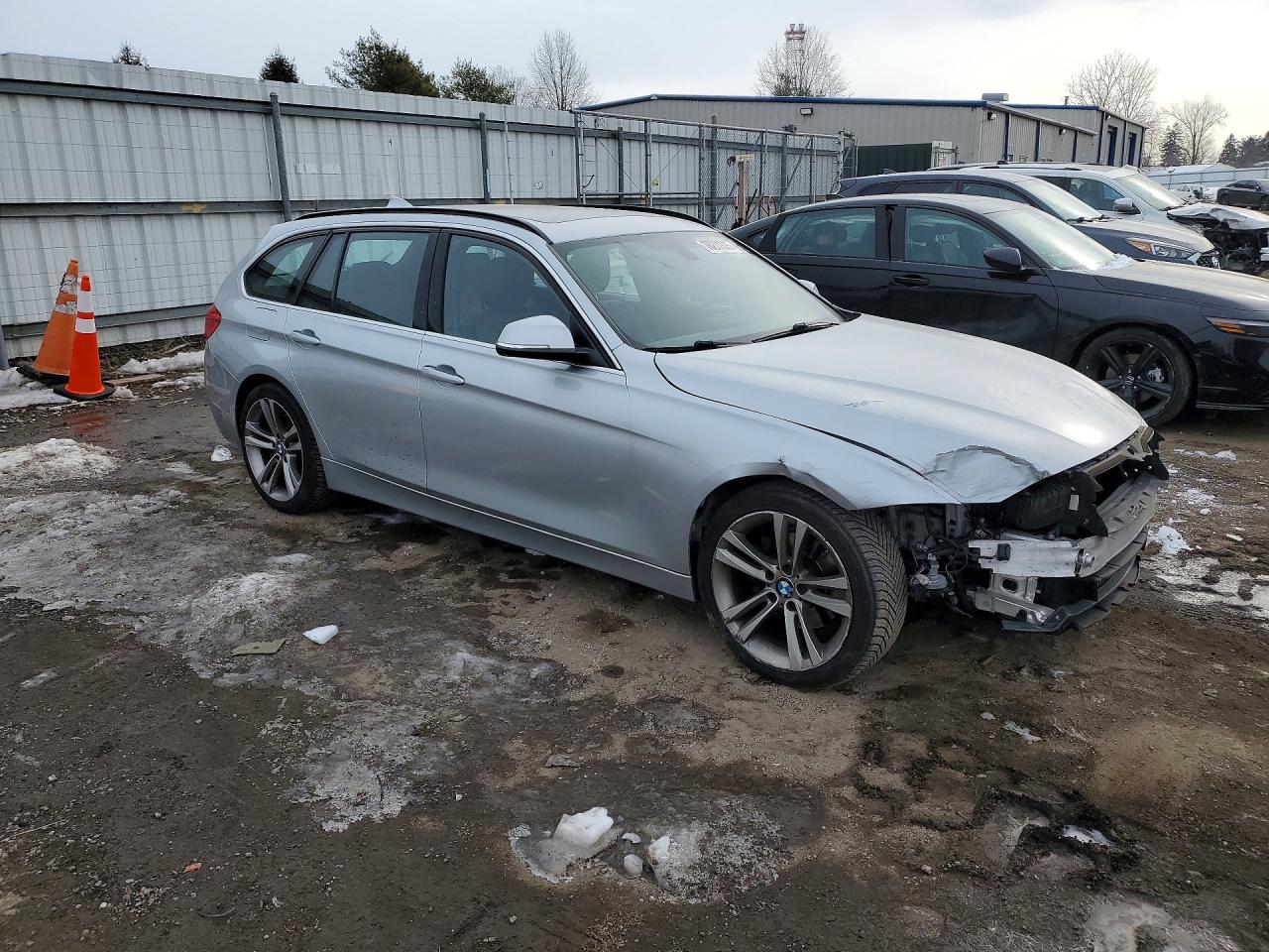 2017 BMW 330 XI photo 10