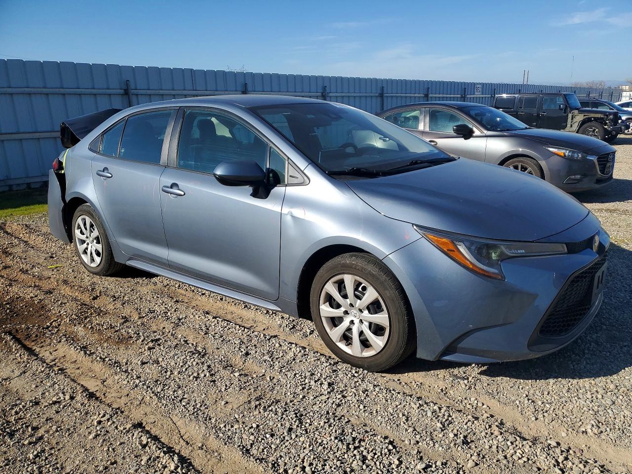 2021 TOYOTA COROLLA LE photo 4