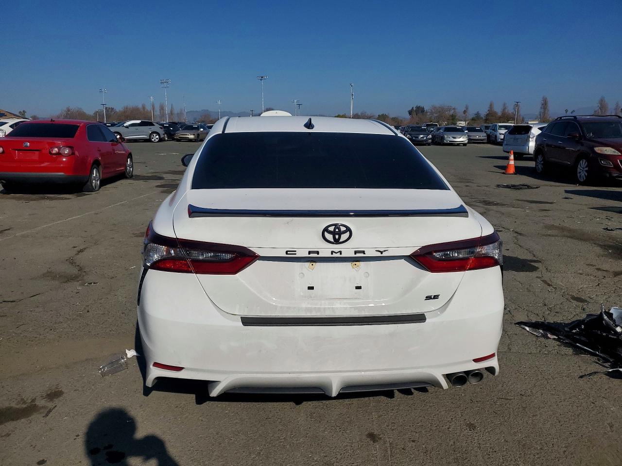 2024 TOYOTA CAMRY SE NIGHT SHADE photo 6