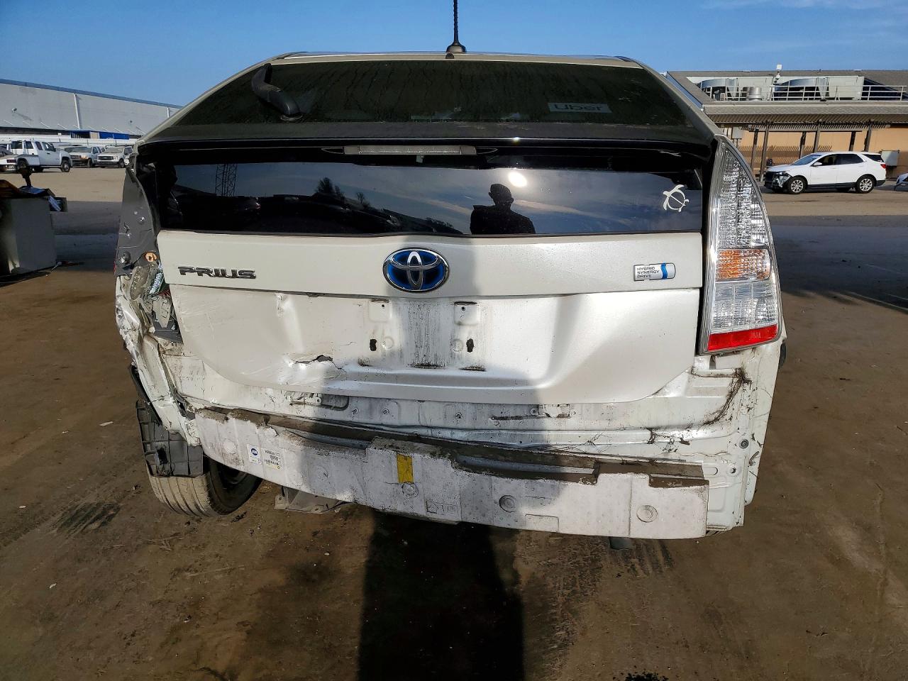 2011 TOYOTA PRIUS photo 6