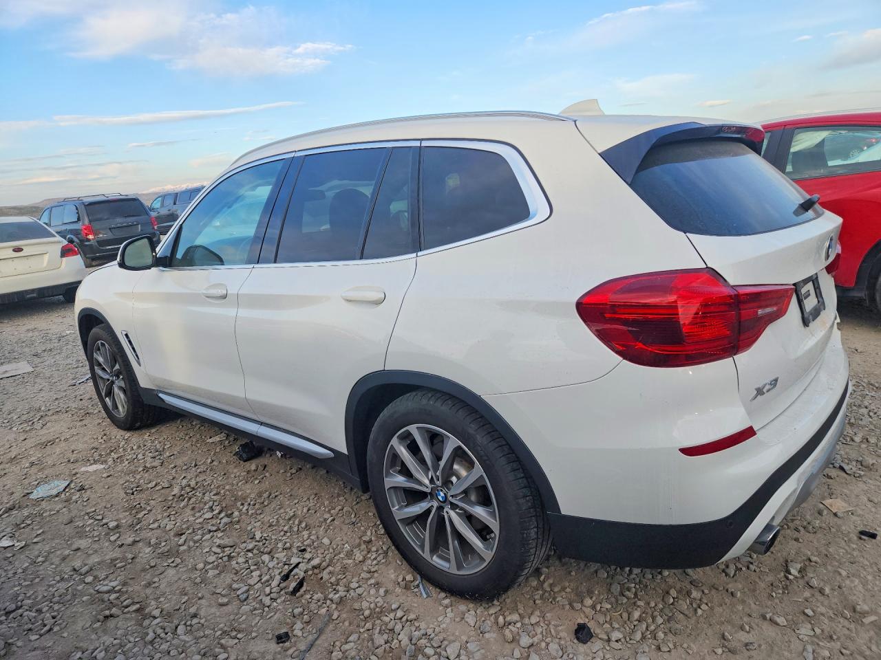 2019 BMW X3 XDRIVE30I photo 3
