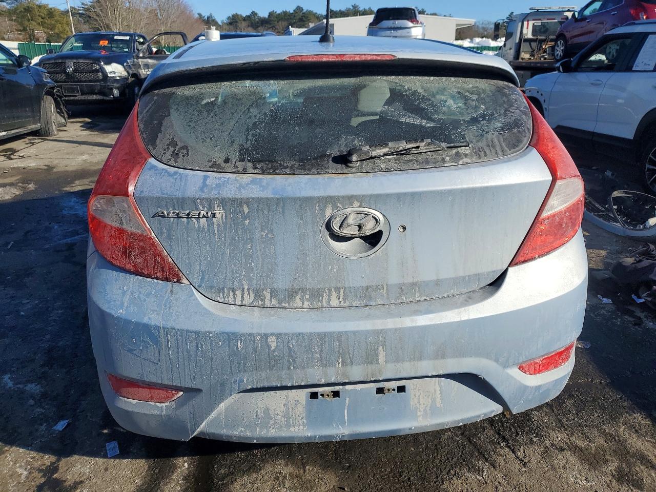 2014 HYUNDAI ACCENT GLS photo 6