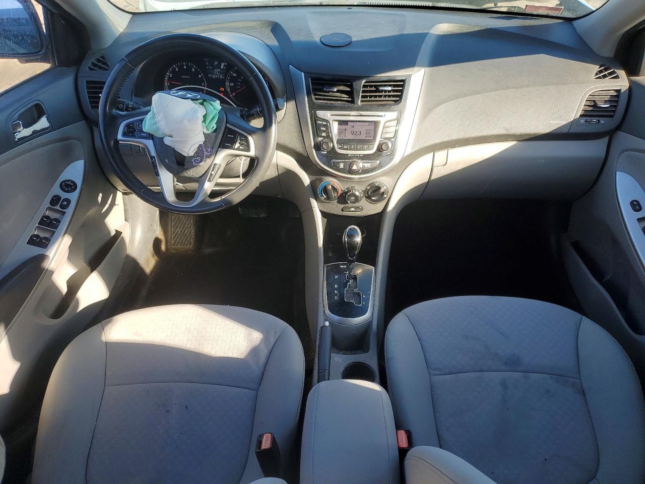 2014 HYUNDAI ACCENT GLS photo 8