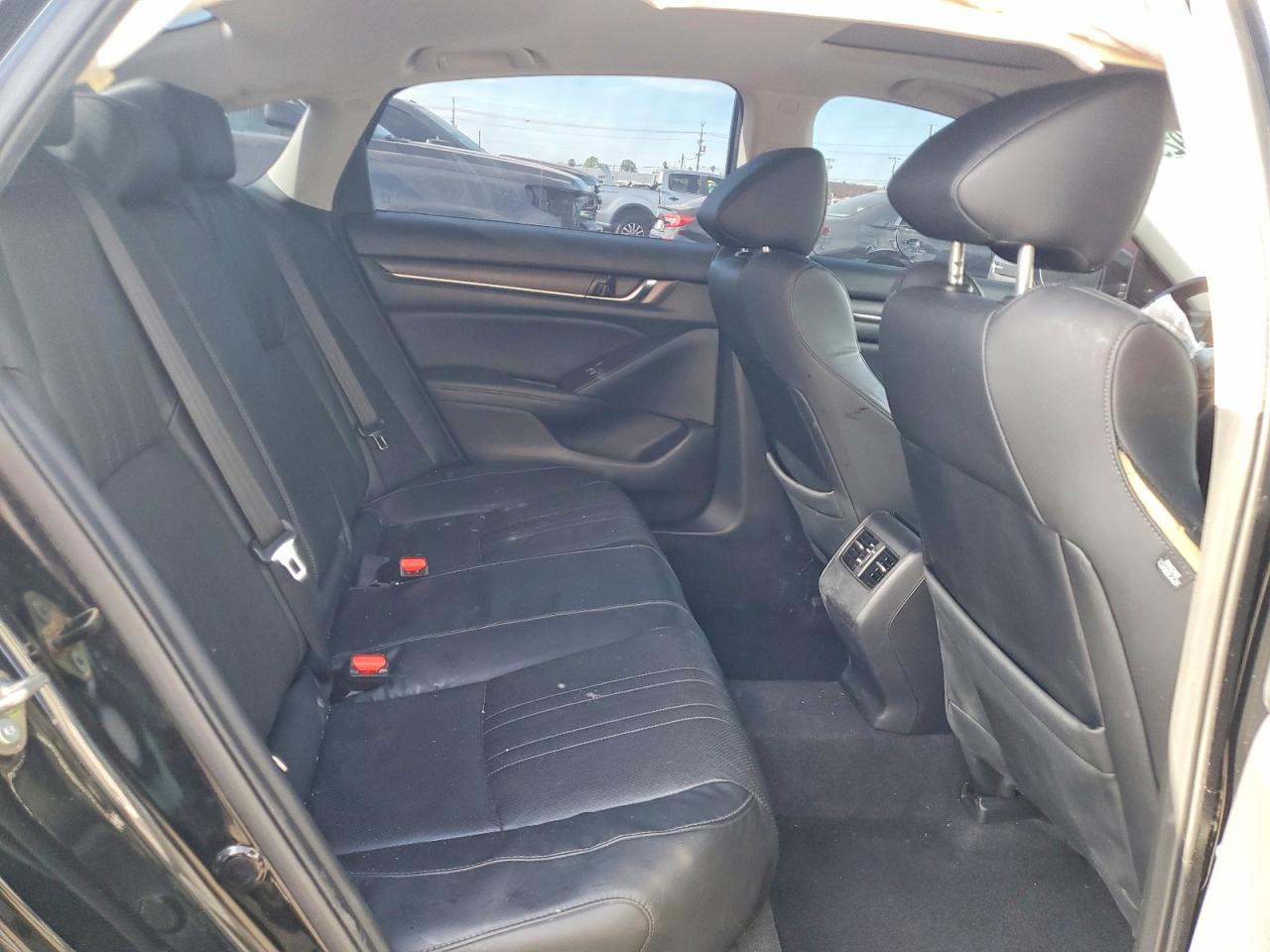 2018 HONDA ACCORD EXL photo 19