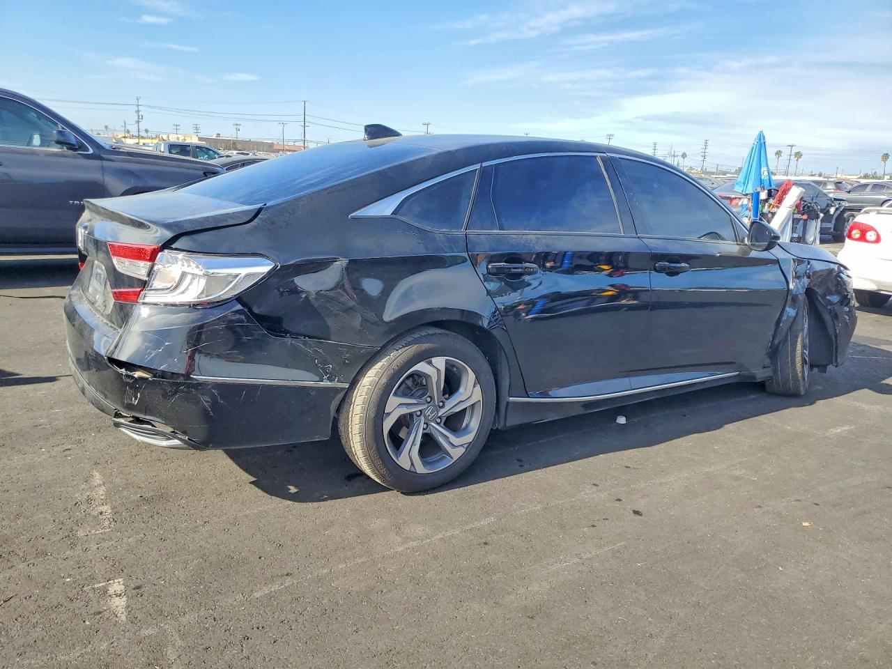 2018 HONDA ACCORD EXL photo 5