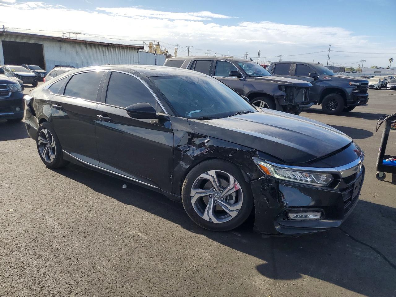 2018 HONDA ACCORD EXL photo 7