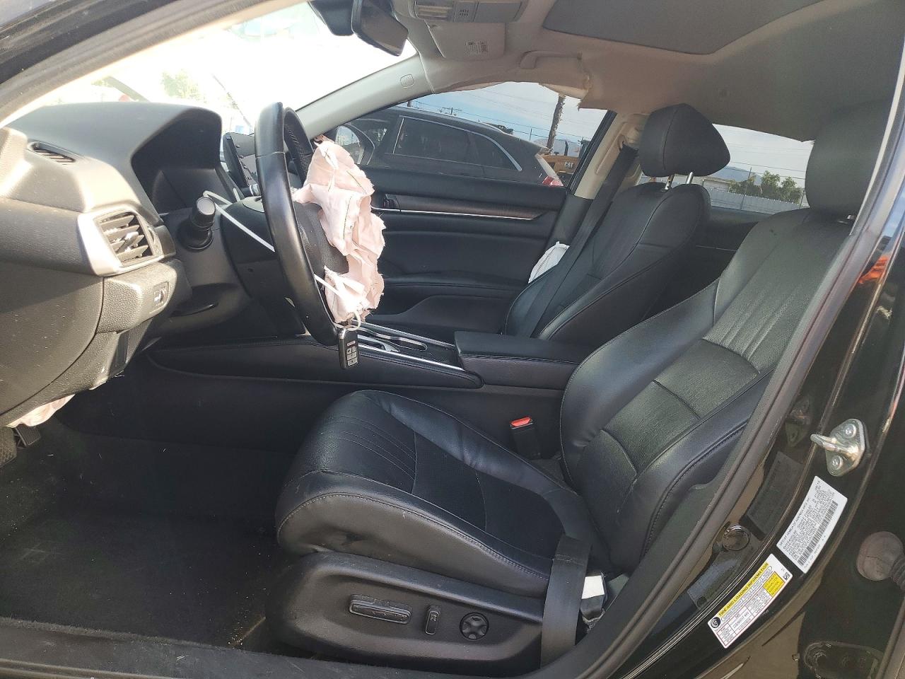 2018 HONDA ACCORD EXL photo 13