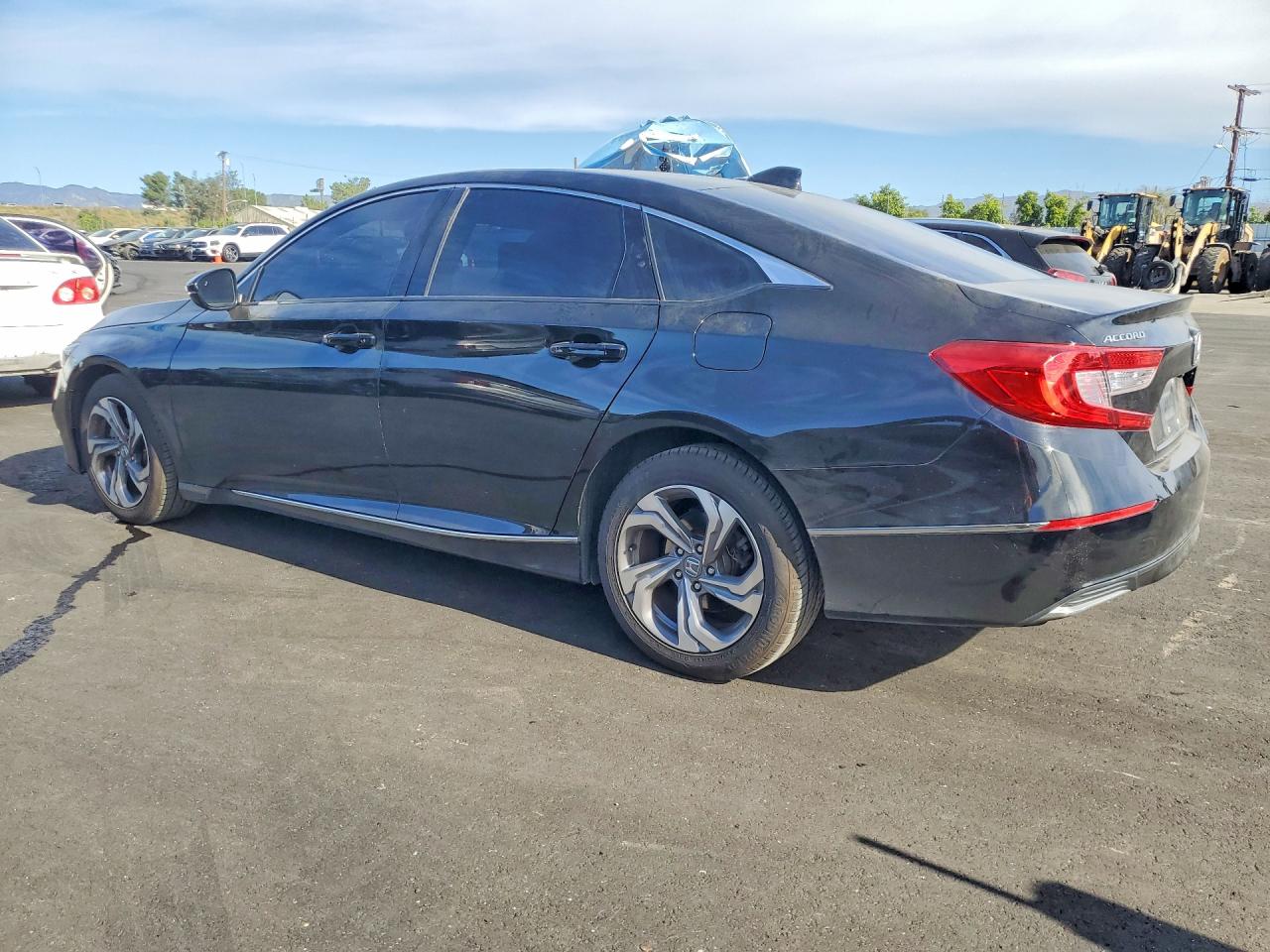 2018 HONDA ACCORD EXL photo 3