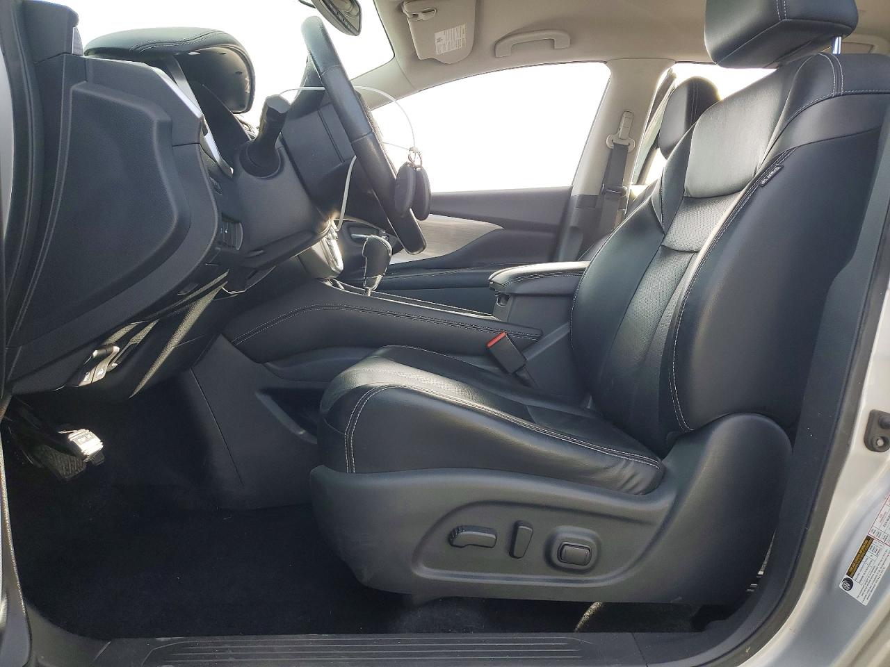 2018 NISSAN MURANO S photo 13