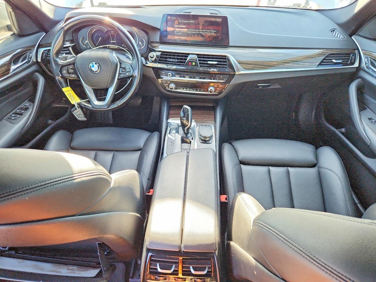 2018 BMW 530E photo 15