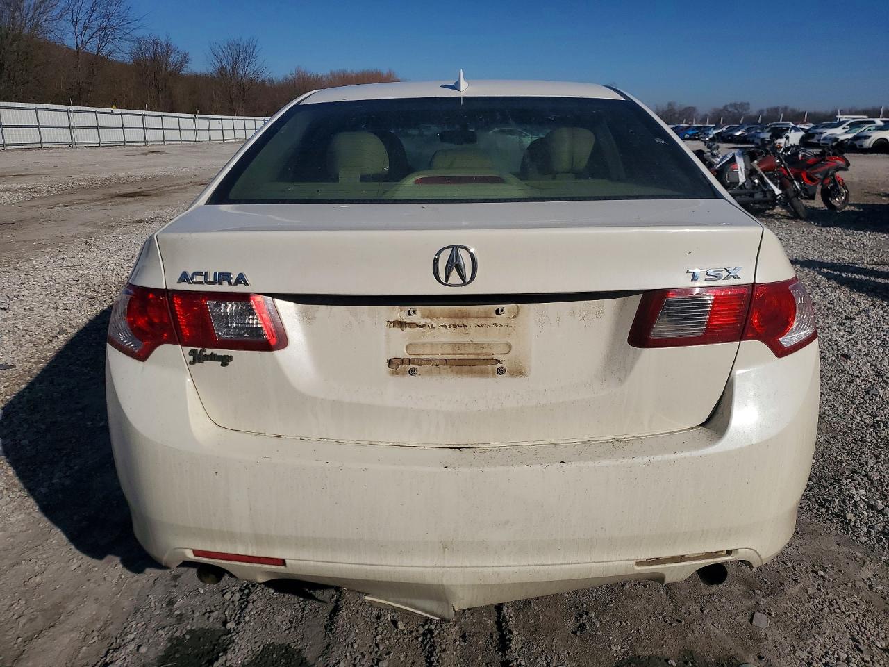 2010 ACURA TSX photo 11