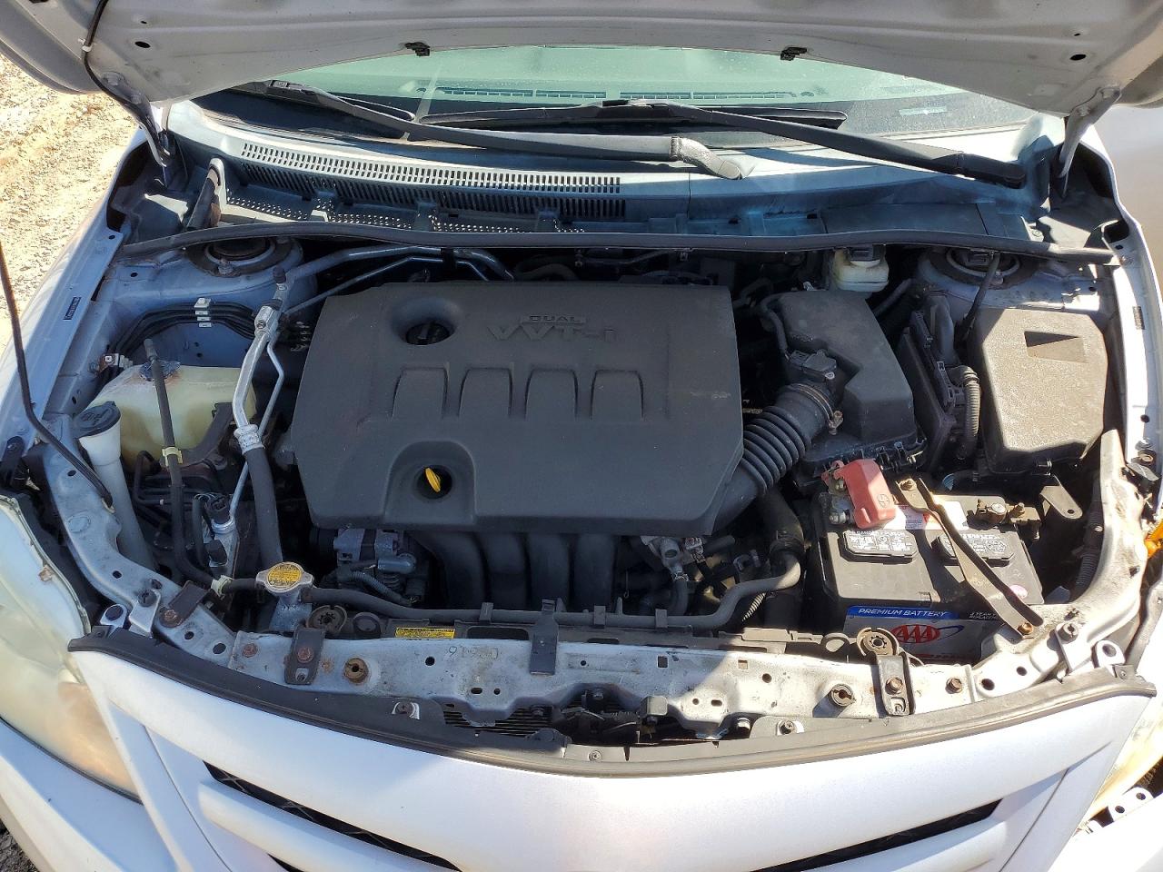 2011 TOYOTA COROLLA BASE photo 11