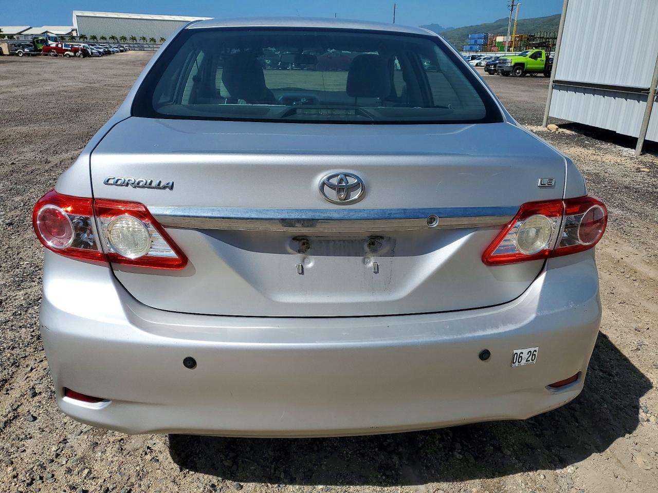 2011 TOYOTA COROLLA BASE photo 6