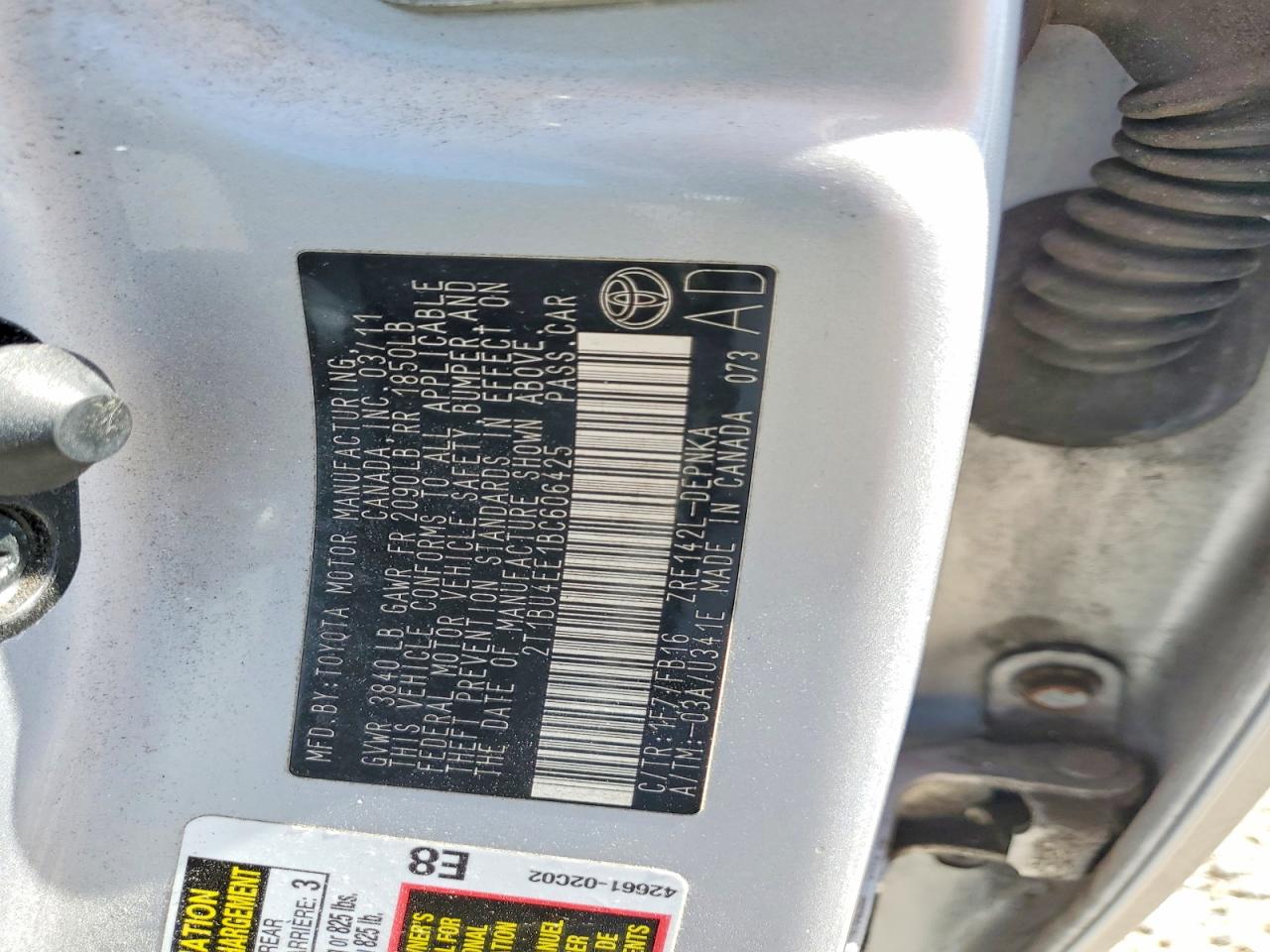 2011 TOYOTA COROLLA BASE photo 12
