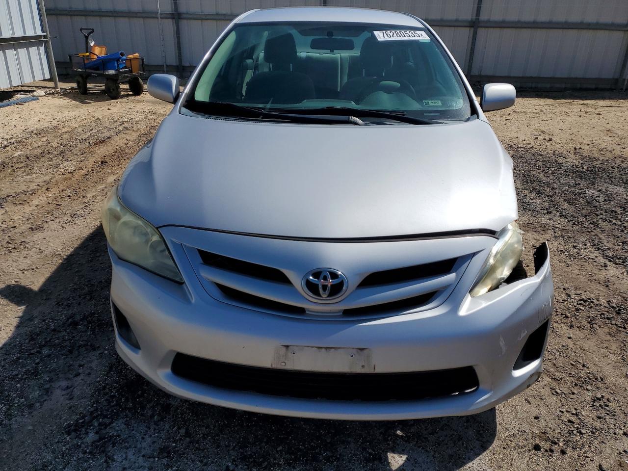 2011 TOYOTA COROLLA BASE photo 5