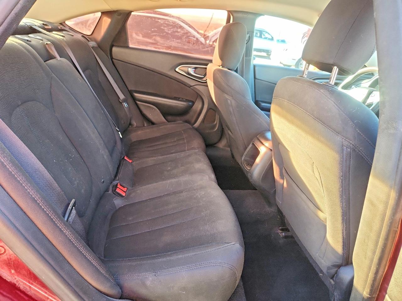 2016 CHRYSLER 200 LIMITED photo 19