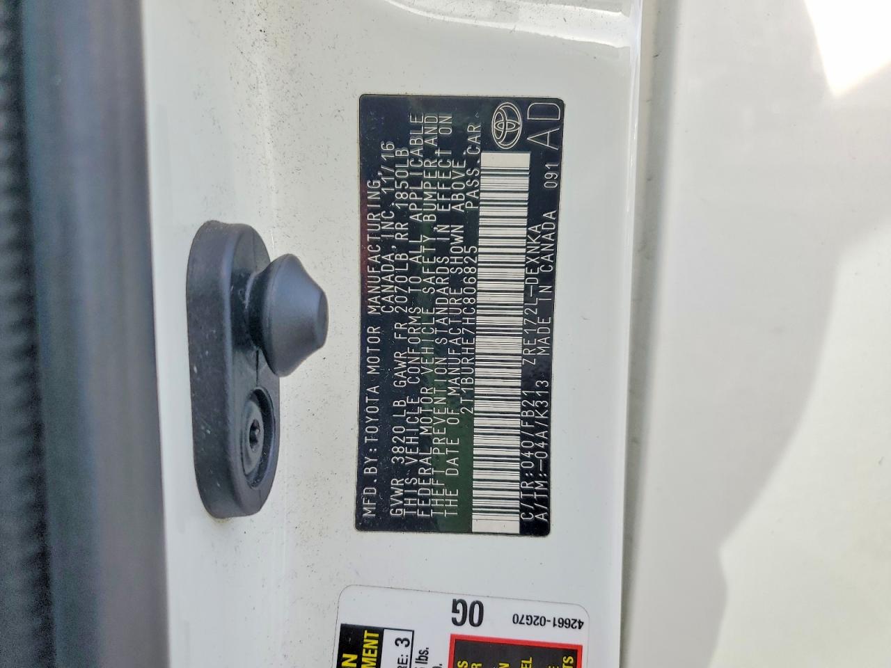 2017 TOYOTA COROLLA L photo 25