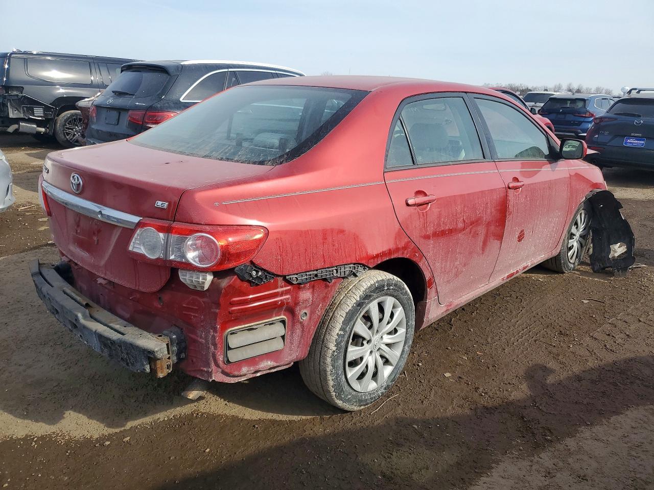2012 TOYOTA COROLLA photo 3