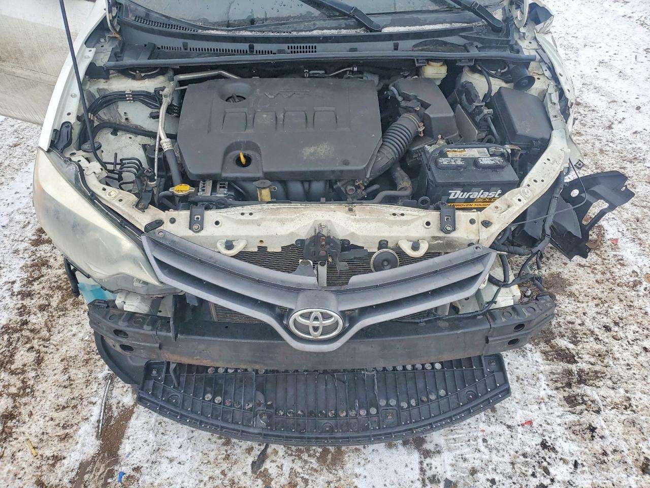 2015 TOYOTA COROLLA L photo 11